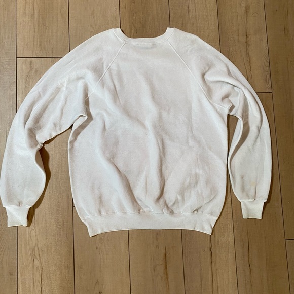 Fancy That 1990s Vintage White Graphic Sweatshirt, colorful Accents – Size XL - Picture 11 of 12